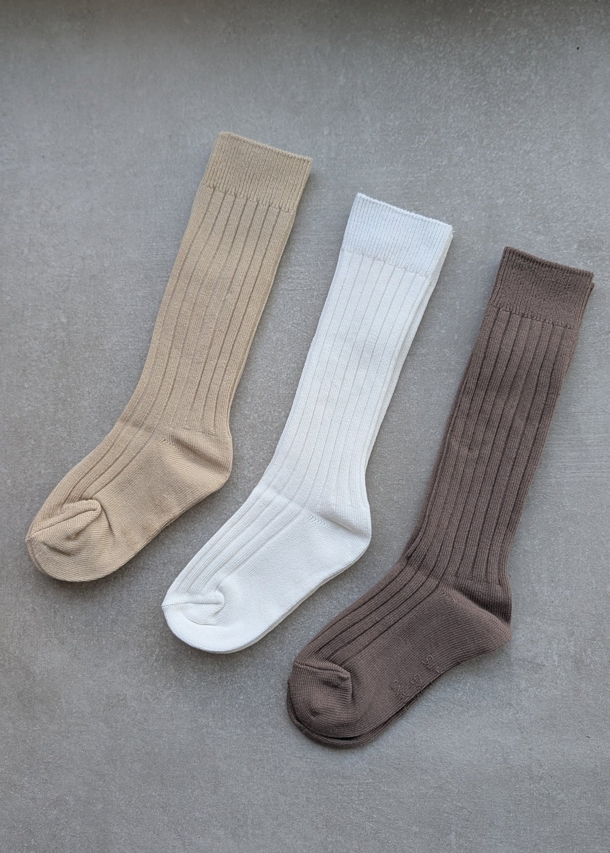 Basic Ribbed Knee Socks
